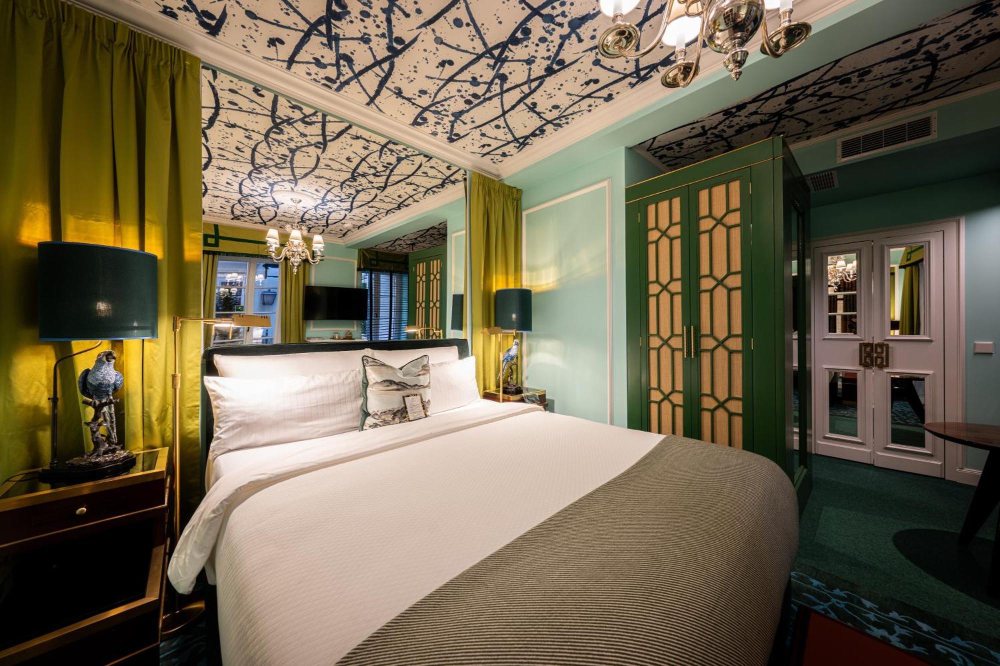 House Of Huetter- Muenchner Kindl, Small Luxury Of The World * Munich
